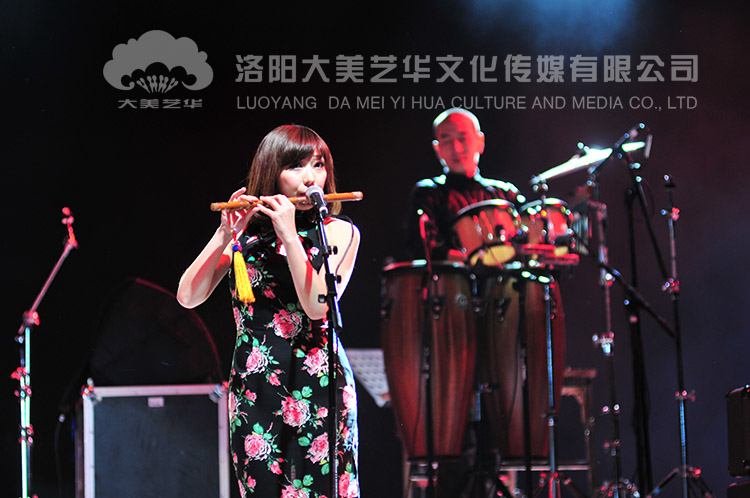 君河湾摇滚演唱会